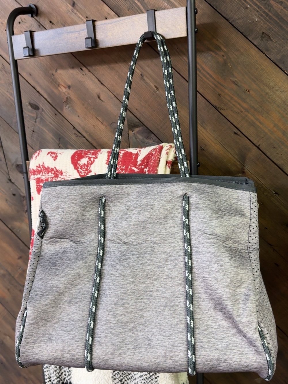 Simply Southern Gray Rope-Handled Tote - Picture 5 of 5